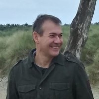 Ben van Den Heuvel Email