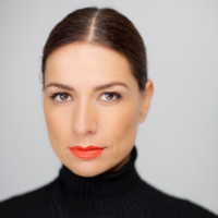 CHANEL Employee Yana Peel's profile photo