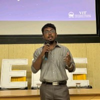 Rohith Krishnakumar Email