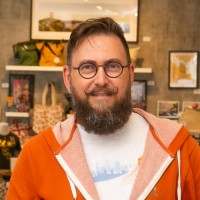 E-mail e número de telefone de Robert Emmons