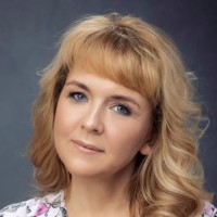 Alina Pakhomova Email & Phone Number