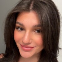 Isabella Szurlej Email