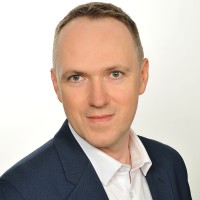 Karol Kowal Email
