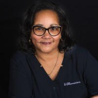 Vicki Fox Email & Phone Number