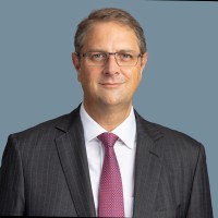 CBRE Employee James Parry's profile photo