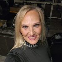 Collision Works Employee Sherri Arcement's profile photo