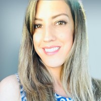 Apple Employee Elena Lomikovsky's profile photo