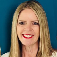 Holiday Bright Lights Employee Julie Smith's profile photo