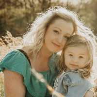 Lisa Oswald Email & Phone Number