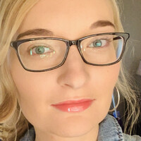 1to1 Printers Employee Jessica Westfall's profile photo