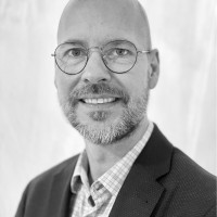 Urs Truttmann Email