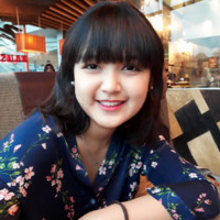 Ayu Hapsari Email