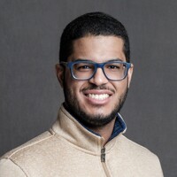 Tomas Santos Yciano Email