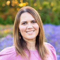 Angela Haig Email & Phone Number