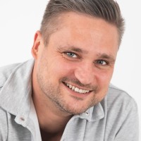 Anthony Bauer Email