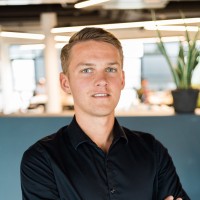 Thom van Diepen Email