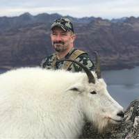 KUIU Employee Darrell Daniels's profile photo