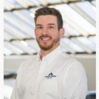 Straightaway Tire & Auto Employee Thomas Sellers's profile photo