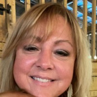 DARRAN Furniture Employee Angie Eads's profile photo