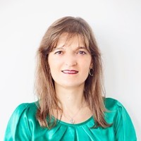 Veronica Menduina Email