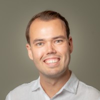 Robin van Den Berg Email