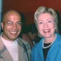 Consultant   self employed Employee Derek Khan's profile photo