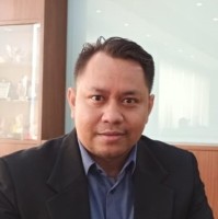 Peggi Widianto Email