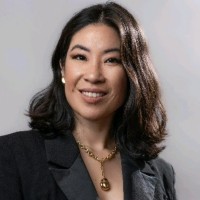 Roslyn Lo Email & Phone Number