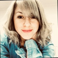 Lorena Cáceres Email