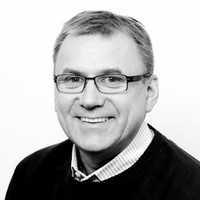 Björn Knútsson Email