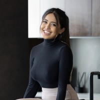 Cosmetica Employee Iman Levine's profile photo