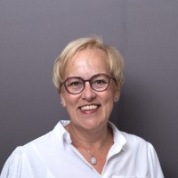 Marie-Louise Huggers Email