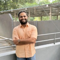 Vishnu Vijaykumar Email