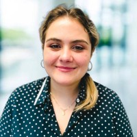 Coolworld Rentals UK & Ireland Employee Fernanda Dalla Vecchia Gueter's profile photo