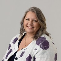 Visualise Reporting & Analytics Employee Karen Glazbrook's profile photo