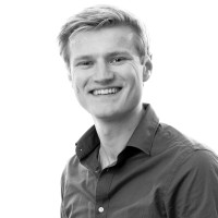 Kees van Essen Email