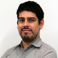Gerardo Juárez Email