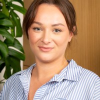 Imogen Redwood Email & Phone Number