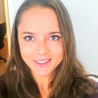 Julia Melo Email & Phone Number