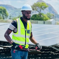 Get Off Grid Employee Yula Mwandamena's profile photo