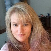 Kathleen Thach Email & Phone Number