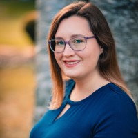 Amanda Kuczynski Email & Phone Number