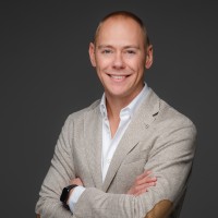 Stijn Hoste Email
