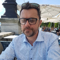 Arnaud Deroo Email