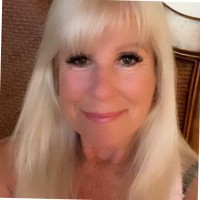 Sandi Kleinhammer Email & Phone Number