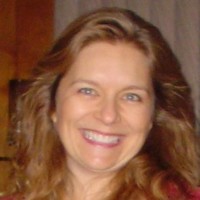 Lisa Robinson Email & Phone Number