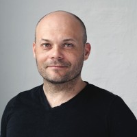 Szabi Hetei-Bakó Email