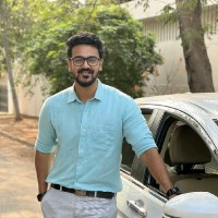 GitLab Employee Karthik E.'s profile photo