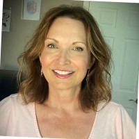 Washington University in St. Louis Employee Susan Senecal's profile photo