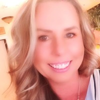 Carrie Mills Email & Phone Number